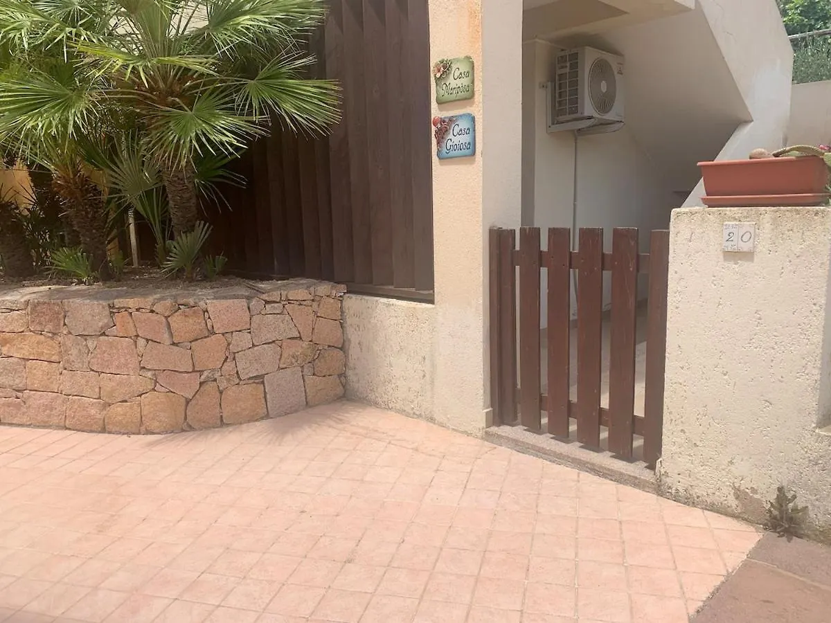 Apartman Isolarossa-Apartments Casa Elicriso Isola Rossa