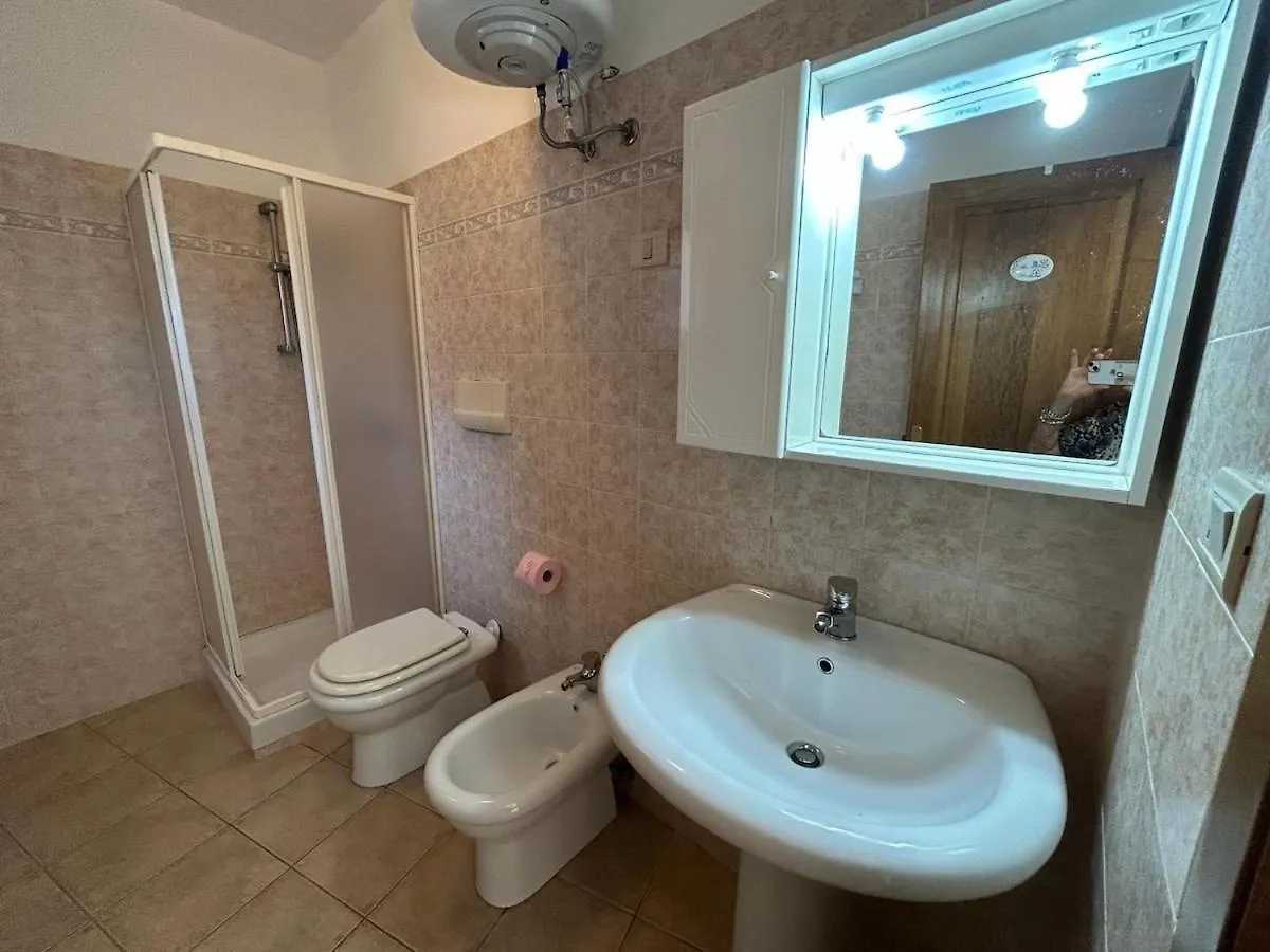 Apartman Isolarossa-Apartments Casa Elicriso Isola Rossa